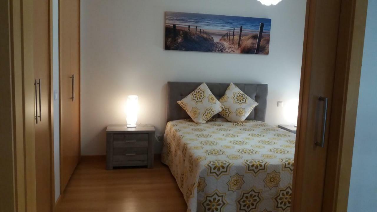 Apartamento Novo Com Piscina 오양 외부 사진